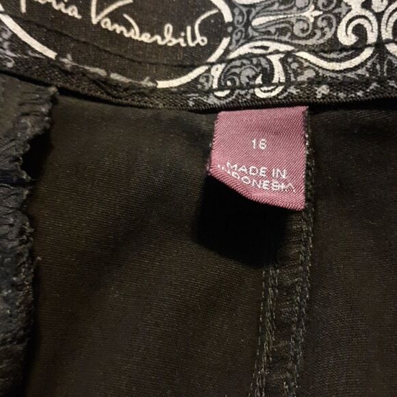 Black Gloria Vanderbilt   jeans - Picture 5 of 7